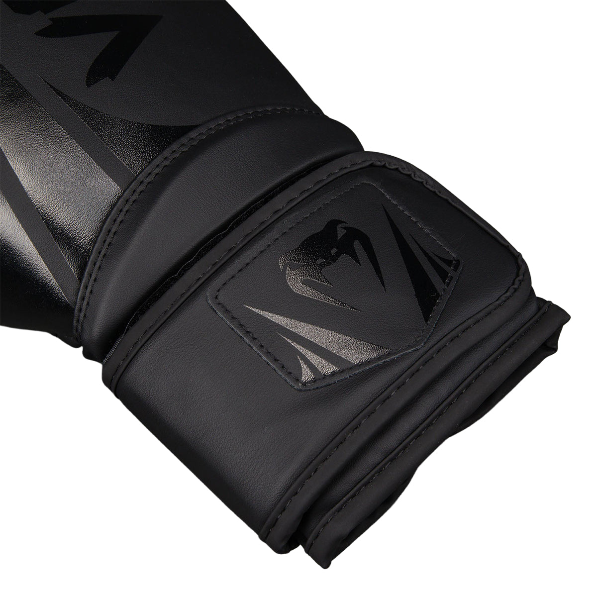Venum Challenger 2.5 Boxing Gloves - Black/Black