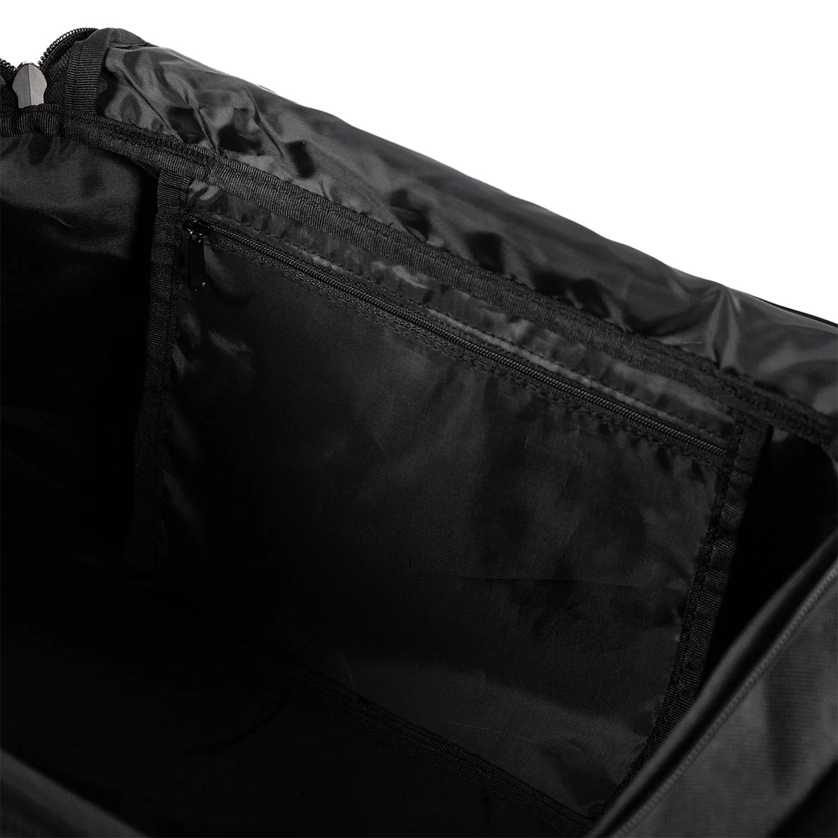 Venum Essential Sports Bag (26L) Small  - Black